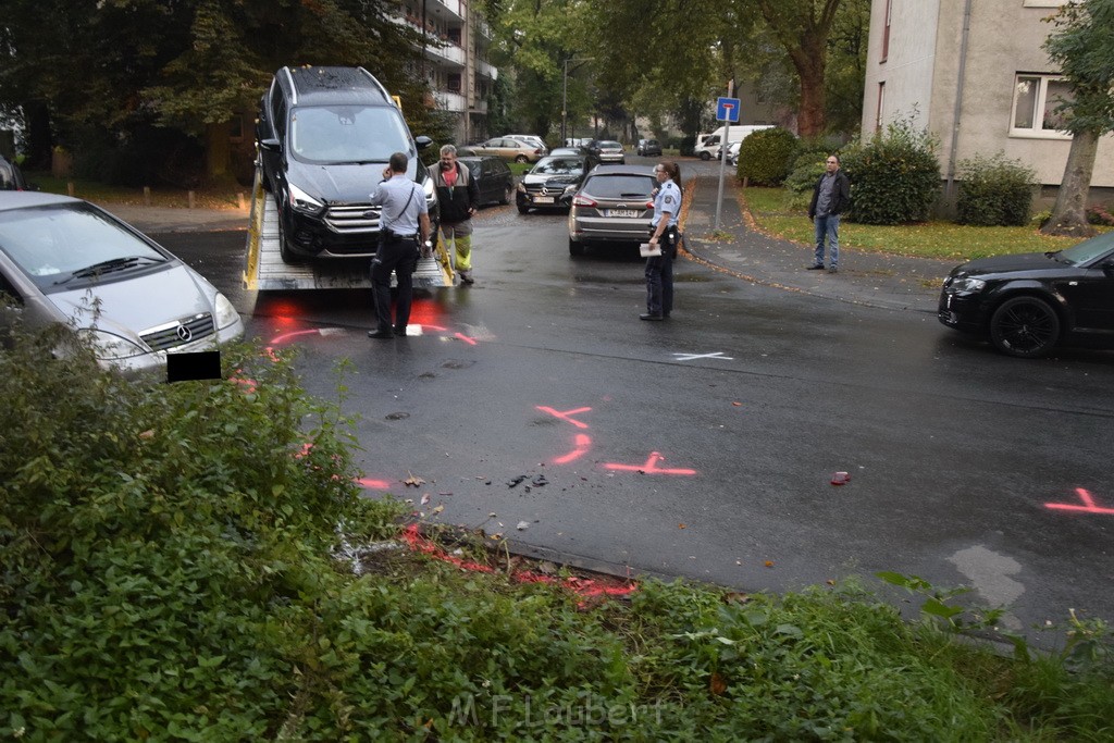 VU mehere verletzte Koeln Gremberg Luederichstr Grembergerstr P109.JPG - Miklos Laubert